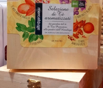 BOX IN LEGNO Tè AROMATIZZATI ASSORTITI